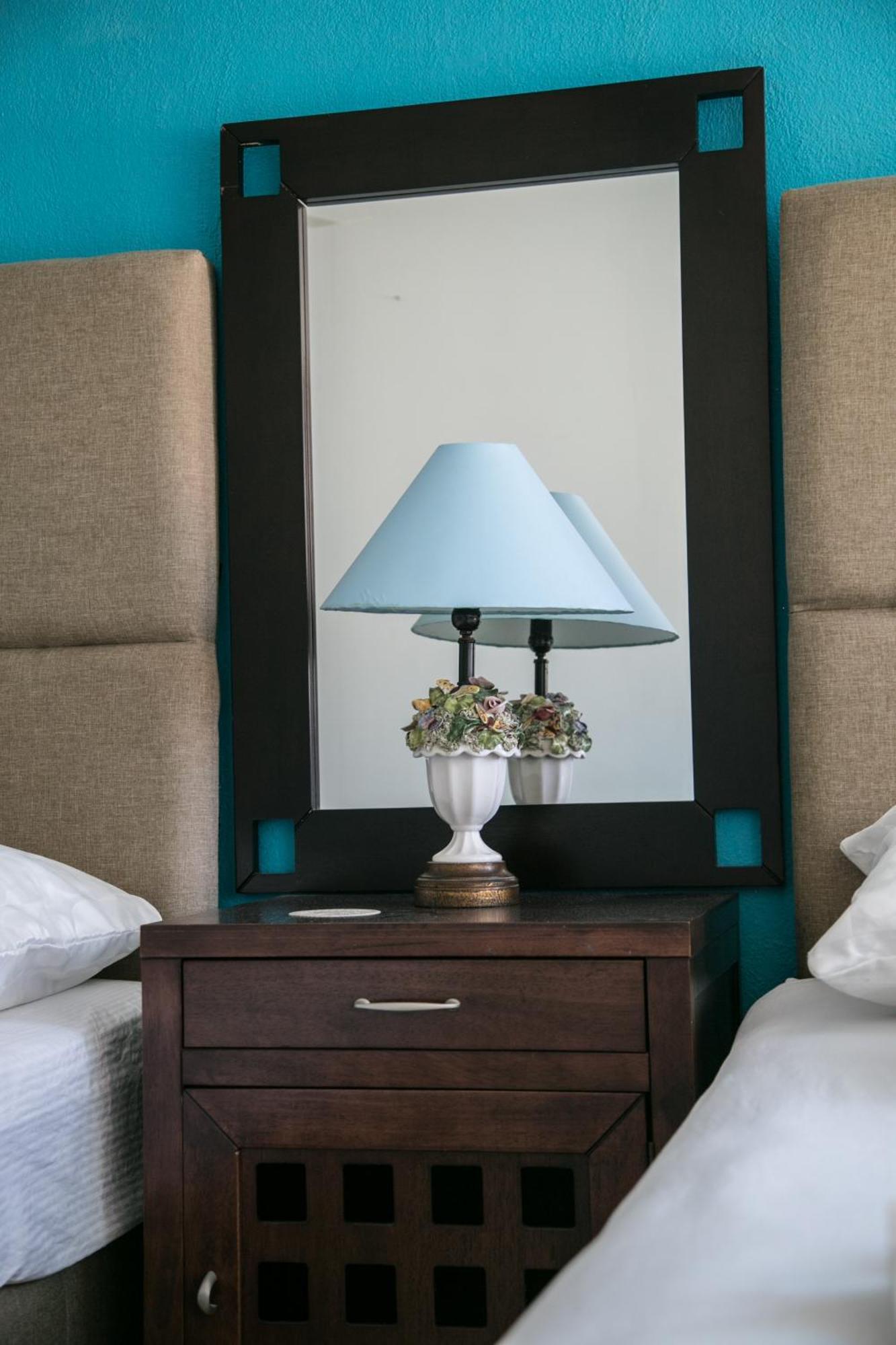 Boutique Basic Hotel Пуерто-Вальярта Екстер'єр фото